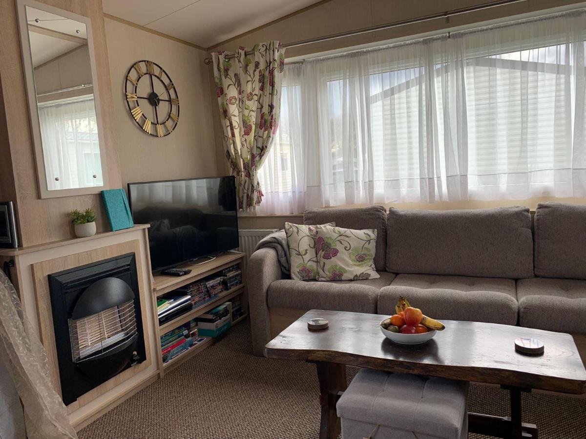Hotel 6 Berth Park Dean Saltfleet Barneys Den Extérieur photo